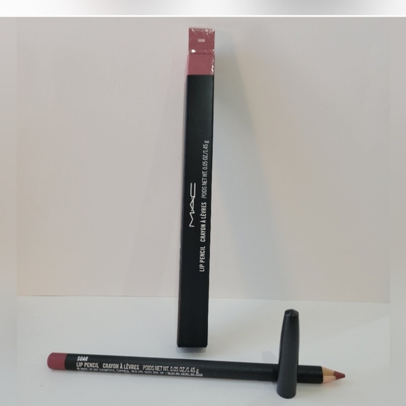 NIB MAC Cosmetics Lip Pencil Best Selling Color SOAR - Picture 4 of 4